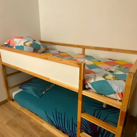 Superbe De 3p Pieces Dans Avec Piscine Et Climatisation 尼斯